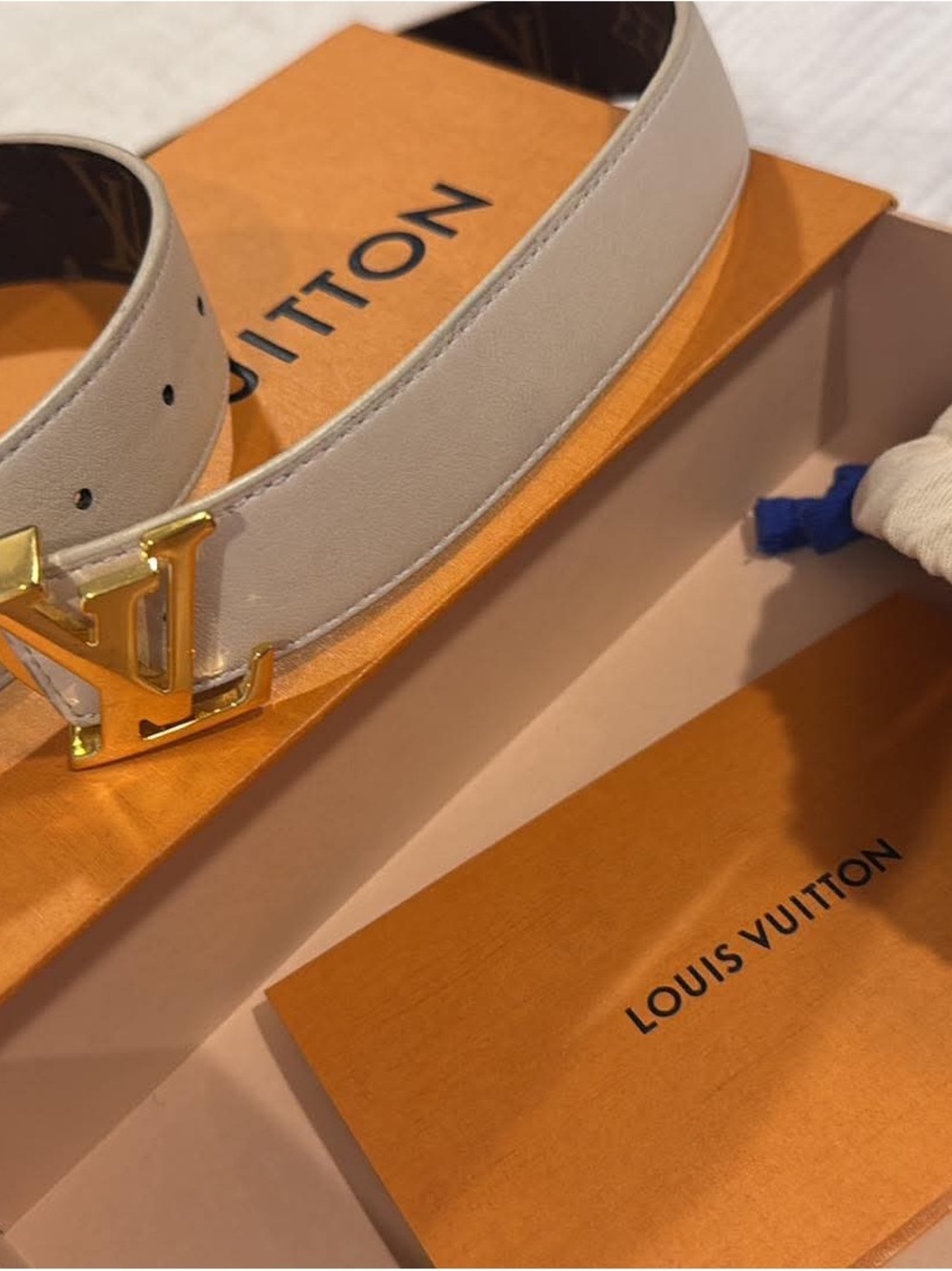 Louis Vuitton Women’s Cream Leather Belt with Gold LV Buckle